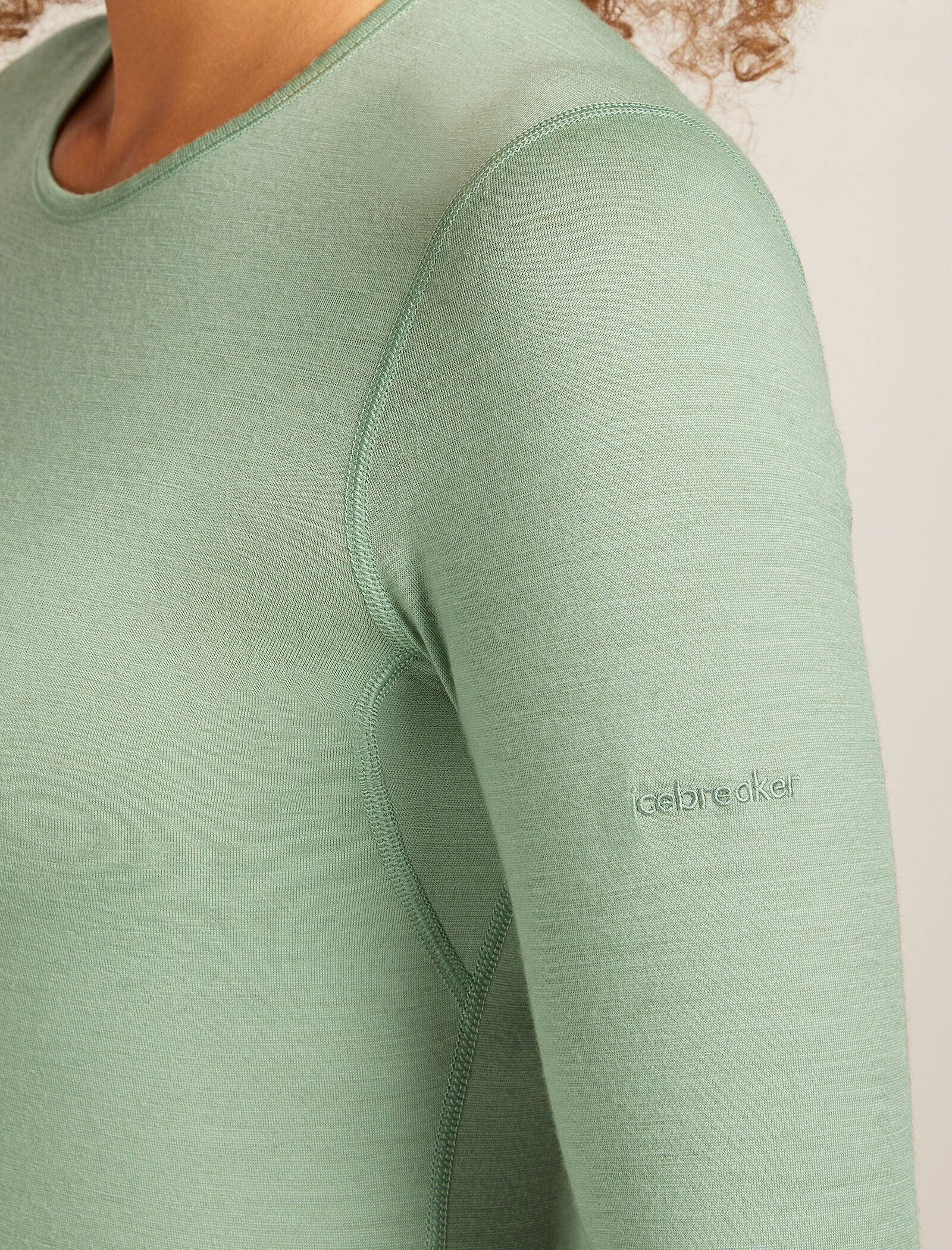 Women's Merino 200 Oasis Long Sleeve Crewe Thermal Top