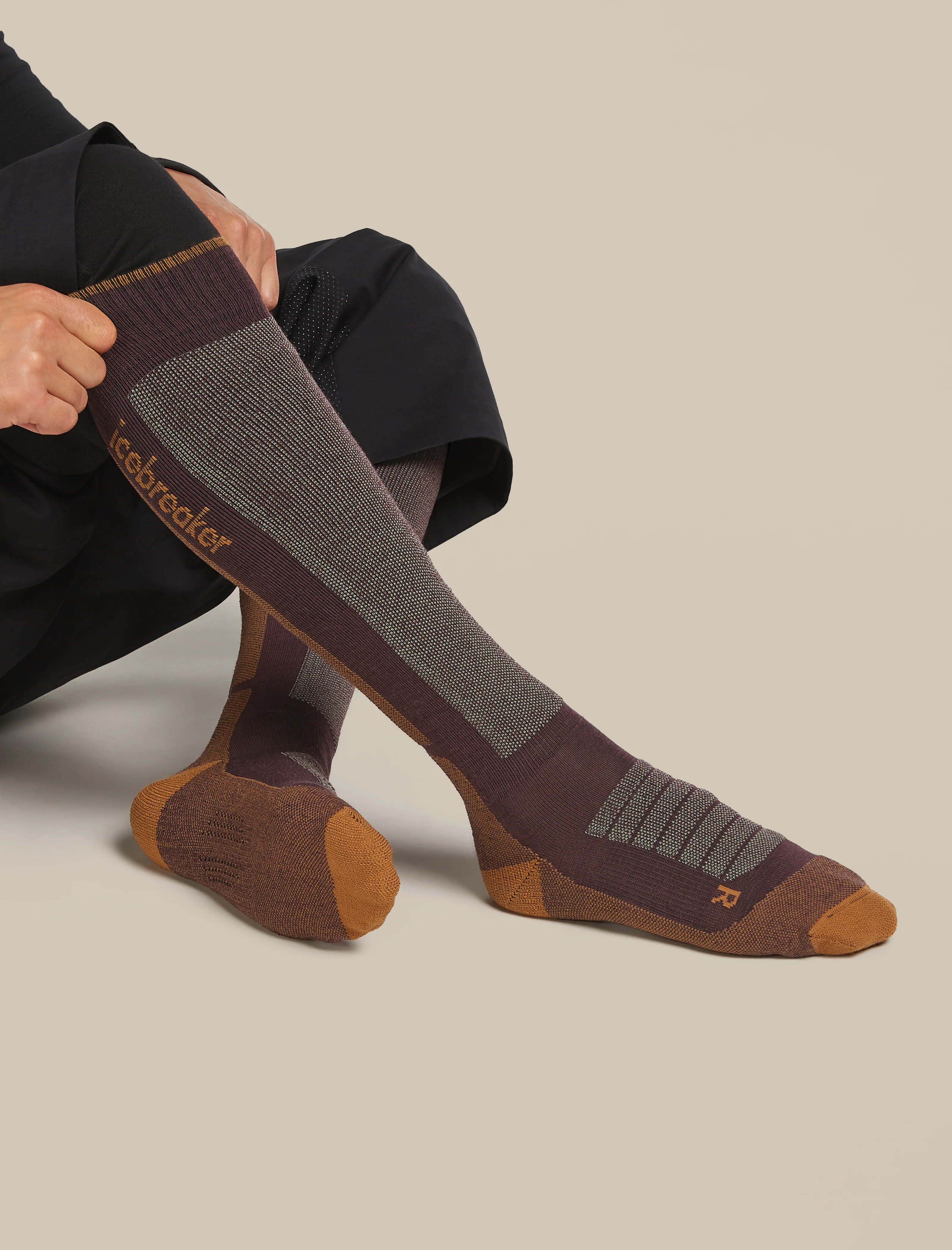 Men's Merino Ski+ Medium Over The Calf Socks