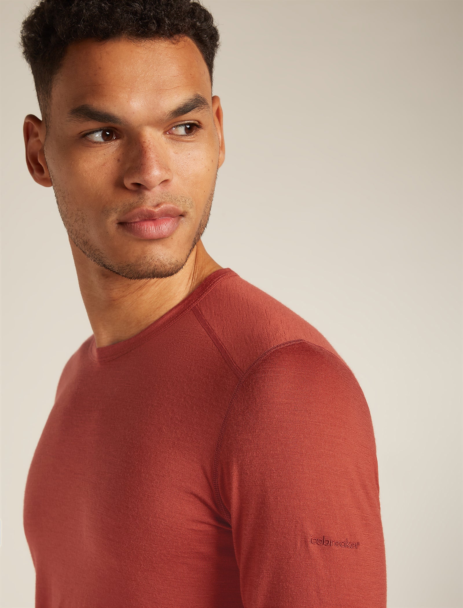 Men's Merino 200 Oasis Long Sleeve Crewe Thermal Top