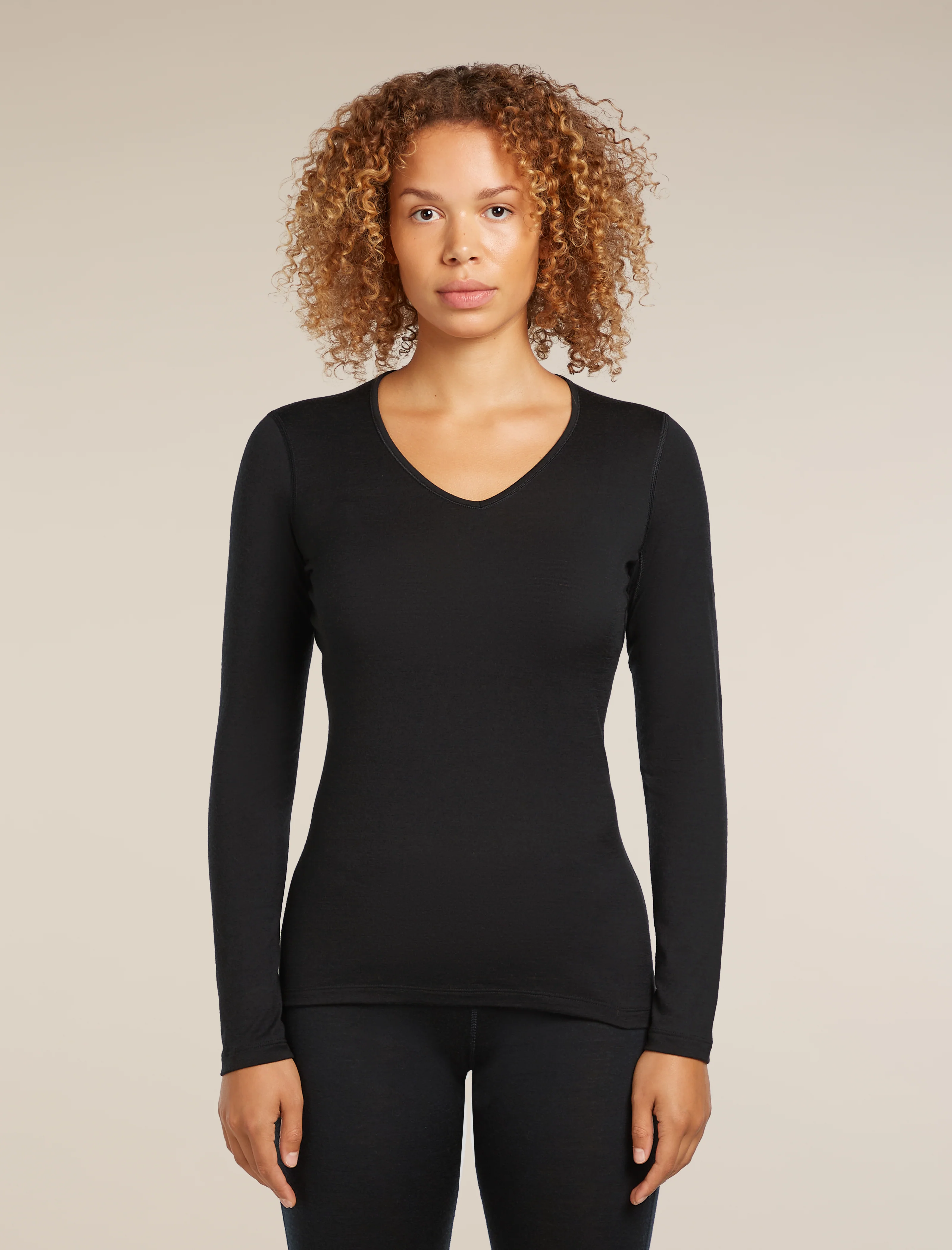 Women's Merino 200 Oasis Long Sleeve V Neck Thermal Top